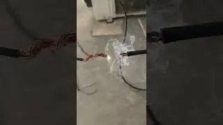 Why Solar Panels Shouldn't be Disconnected Under Load