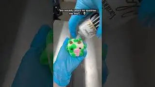 VIRAL Sunscreen Foam vs Squishy 😳