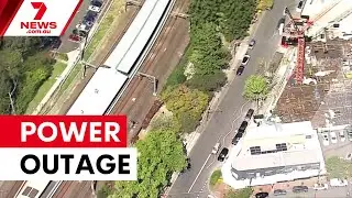 Major power outage hits Sydney's north | 7NEWS