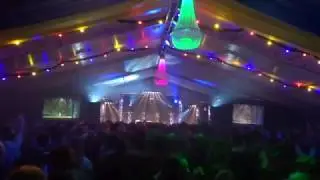 2017 midwinterfeest Rob Toonen vanuit zaal met laser