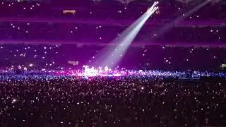 Coldplay - Viva La Vida | Live | Navi Mumbai | India | 2025