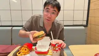 Едим в Макдоналдсе на Китайский Новый год во Вьетнаме (Лучше, чем в США?)