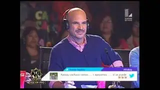 Cachuca y su doble cantaron a dúo 