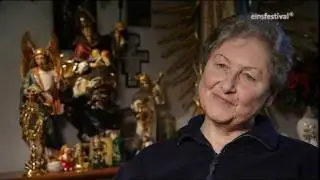 Exorzistin schl&auml;ft mit einer vom Teufel Besessenen
