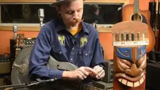 Lon Doing a Killer ROCKSLIDES Demo at Main Stage Music in Dayton, TN