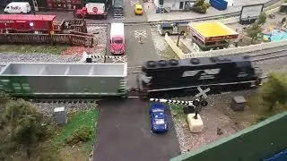HO Scale Norfolk Southern Train at Smokey City Rails in Leeds, Alabama