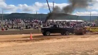 6.9 idi pulling in the 3.0 diesel