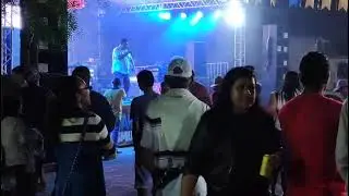 Show com marcos santana e charlao do forro