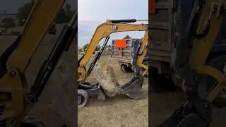 Moving Boulders With a CAT 305 Mini Excavator