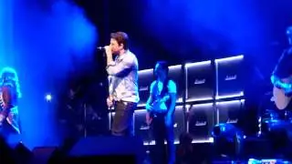 Puede ser - Dani Martin y Amaia Montero en San Sebastian de los Reyes (Madrid) 26 Octubre 2013