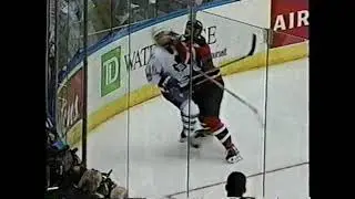 Darcy Tucker hits Colin White - May 5, 2001