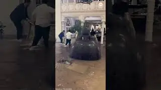 Вестибюль роскошного отеля во Флориде затоплен из-за штормов
