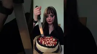 HAPPY DEATH DAY 2 U 🎂🩸#horrorfilm #HappyDeathDay #horrormovie #HorrorCosplay #HorrorProps