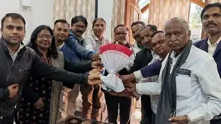 laxmichand thakre  is live