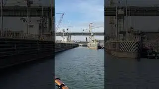 Chickamauga Lock #defever #boating #trawler #boatlife #locking #chattanooga