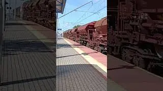EU07 z wagonami towarowymi #kolej #train #trainspotting #intercity #railway #pkp #pkpic #pociąg #tlk