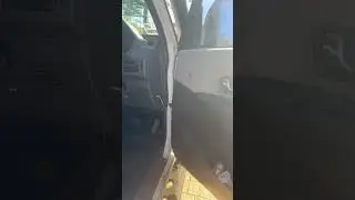 👂🏻 noisy old car 👂🏻