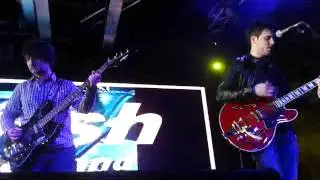 Rubbish Oasis tribute band - Underneath the sky