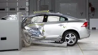 2012 Volvo S60 driver-side small overlap IIHS crash test