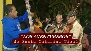 Música Oaxaqueña con el grupo musical de cuerdas 