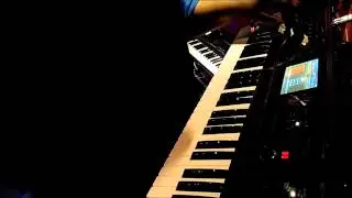 ROLAND FA-06 SEQUENCER DEMO (DJ REN TENTEN)