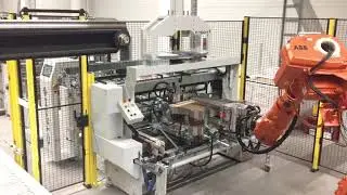 Feederrobot Solidboard Breaking & turning for folder gluer Tanabee