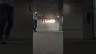 5050 truckstand double Varialfingerflip and Fingerollie Handflip #shorts