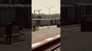 Arriving at Roza Junction | Tribeni Express |