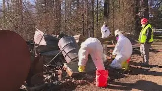 Wildfire cleanup efforts continue in Santiam Canyon