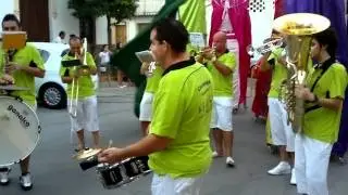 Charanga allegretto(Campanera)Gigantes y cabezudos 2011.mp4