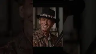 He's got a knife - Crocodile Dundee (1986)