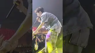 Quang Hung MasterD Vietnamese famous singer live performance #shorts