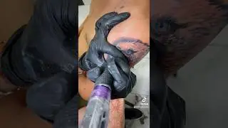 Tattoo Portrait Eagle  thanks you for your time. 👍🏽 #eagles #timelapse #furymachine