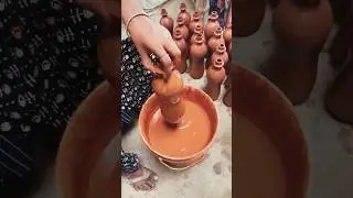 How to make clay water bottle in Indian village 🧐👌 #shortsfeed #youtubeshorts #shortsviral