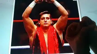Horacio the handsnake - Barry Orton