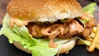 Crispy chicken fillet burger
