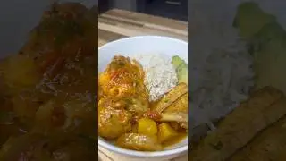 Согрейтесь в эти праздничные дни с колумбийским куриным рагу &laquo;Судадо де полло&raquo; #сезонсупов #еда #...