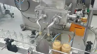 Piston Filler Model 525 | Tube Nozzle | Peanut Butter