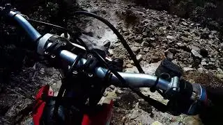 Serra da Canastra - MG *Trilhas: Morro do Jipeiro, Esquenta Bra&ccedil;o e Serrote at&eacute; a Pousada da Vanda*