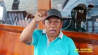 Kapal kayu mewah 