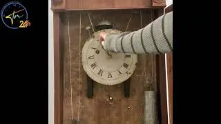 Rare 1800s A Munger's Mantel/Shelf Clock