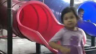 Angelamadrid toysreview play Macdonald park angelamadrid toysreview