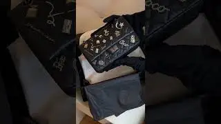 CHANEL Black Quilted Aged Calfskin Charm Reissue w/RHW 🖤