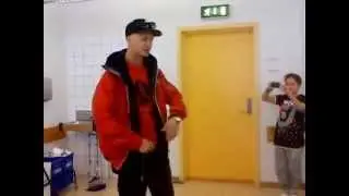 Chosen fume on Solberg Skole rapping :P