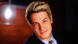 MILOSEXUAL - LONDON SUBWAY AD  - MILO YIANNOPOULOS - Gets another 