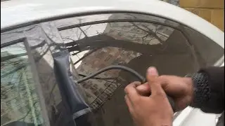 Təzyiq ölçənlə maşının bağlı qapısını necə açırlar?