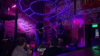 Red Case Band - Sabes (Reik cover)