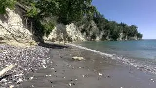 Secluded Beach Walk - Focus on Nothing only Walk