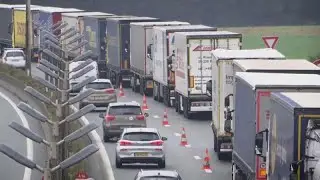 Brexit : trois semaines avant la date butoir, le chaos &agrave; Calais