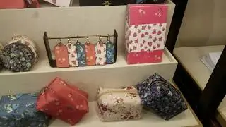 Browse With Me At Coach Boutique: New Floor Set